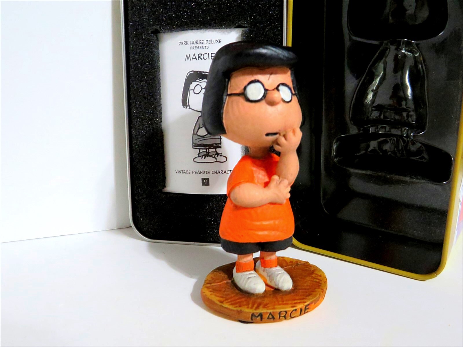 SNOOPY PEANUTS Charlie Brown Marci Dark Horse LTD ED Figurine 2006 Rare