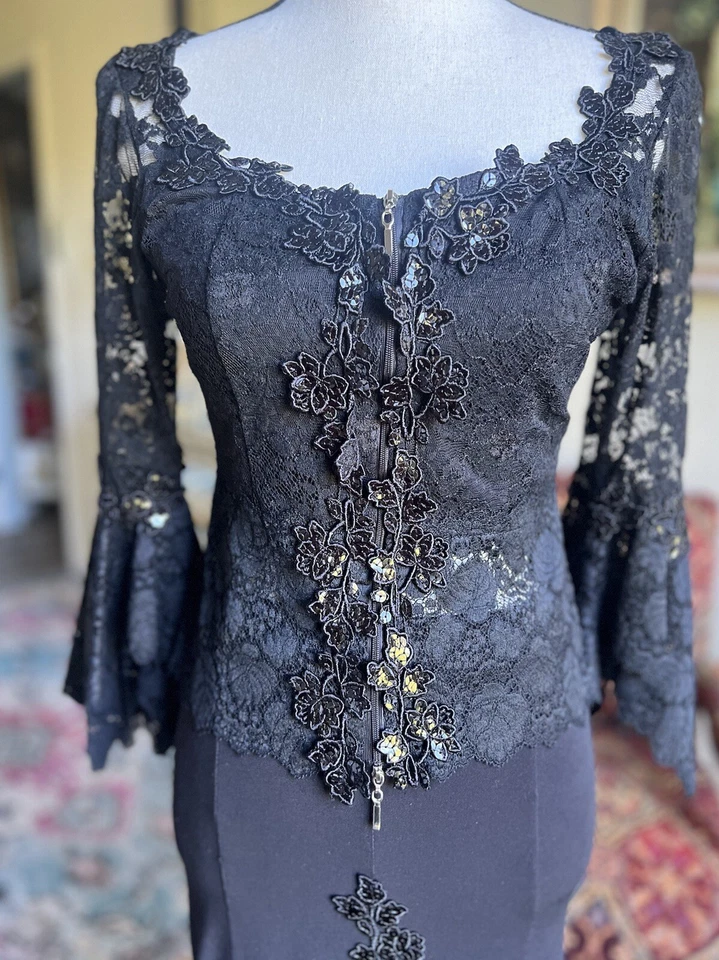 Chaqueta de lentejuelas con apliques de encaje SAGAIE NEGRA Godet falda midi asimétrica, 2-XS Foto 2 de 4