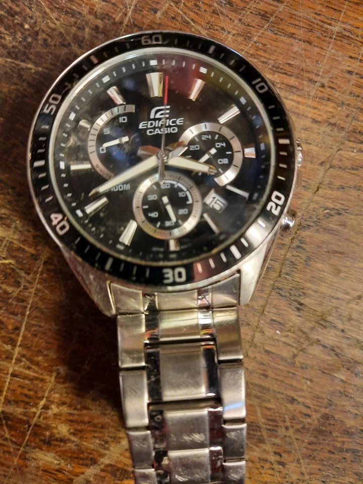 EDIFICE CASIO Herren Armbanduhr Edelstah, massiv wasserdicht, Nicht Geprüft  - Bild 2 von 3