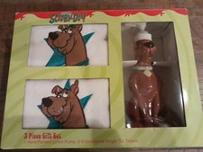 Vintage Scooby Doo Gift Set Hand Painted Soap Lotion Pump Dispenser 2 Towels NEW