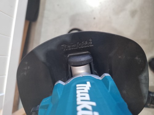Makita 18v Brushless Mixing Stirrer Drill DUT130 - Good Condition, Made In Japan - Picture 4 of 9