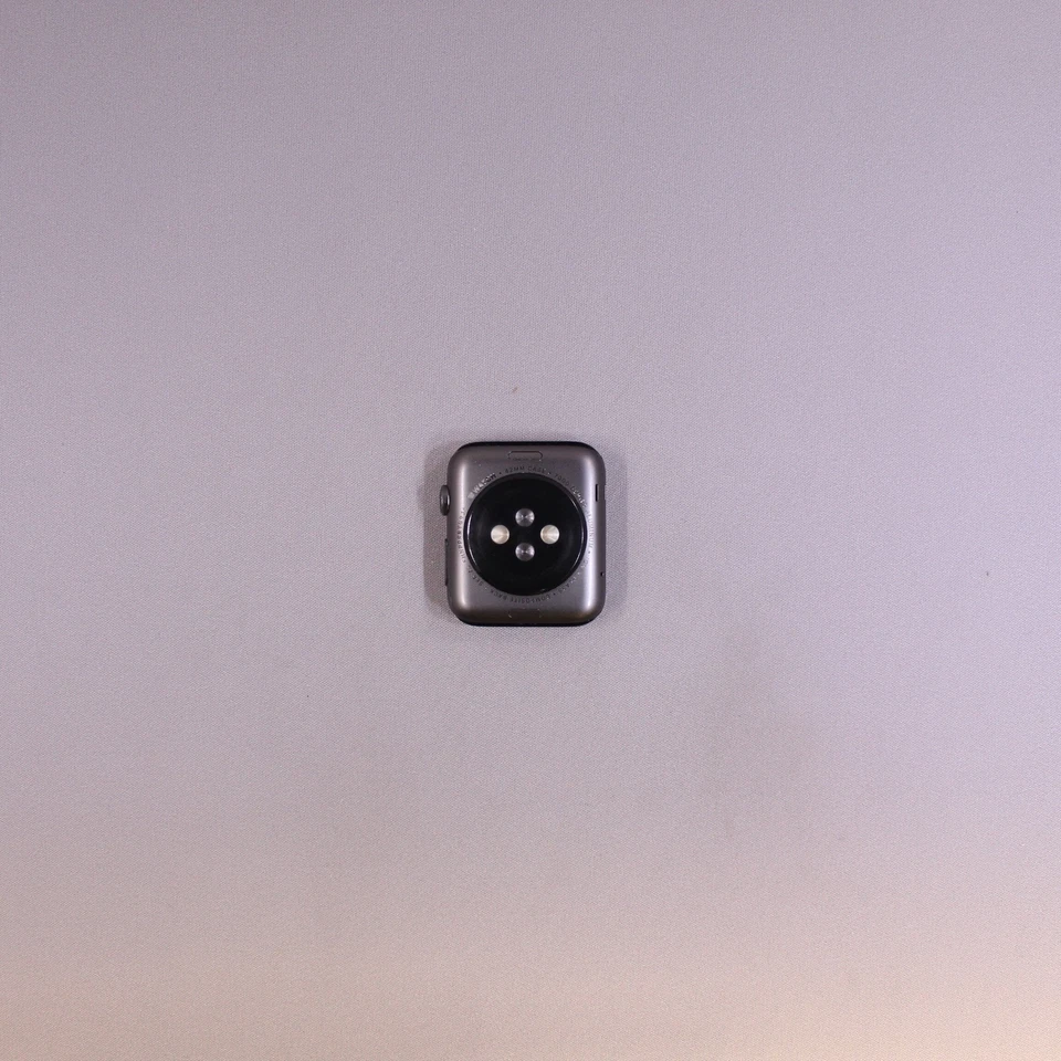 Apple WATCH Sport 1. Generation 42mm spacegraues Alumini...MwSt nicht ausweisbar - Bild 3 von 4