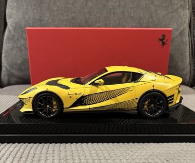 1/18 MR Collection Ferrari 812 Competizione Matt Yellow w/ Sketch