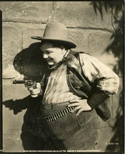 Roscoe Fatty Arbuckle actor w gun in the The Round Up silent movie photo