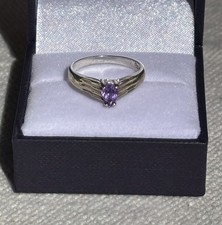 Size 5.75 Vintage Amethyst Sterling Silver ring.