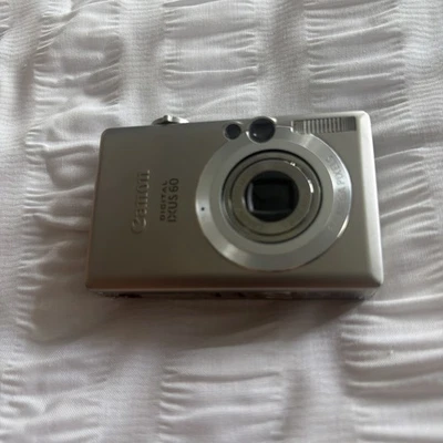 Canon IXUS 60 6.0 MP Digital Camera Silver  - Image 1 of 4
