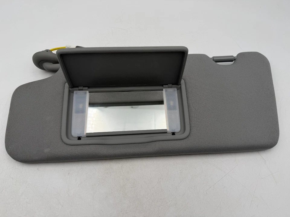 Parasol para conductor izquierdo Acura ILX 2019-2022 doble luz NH802L gris OEM Foto 2 de 4