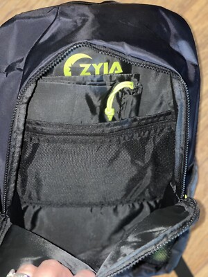 Zyia Active Vooray Yoga Flux Backpack Black Activewear Bag EUC Zyia Active Vooray Yoga Flux Backpack Black | Mercari main image 3