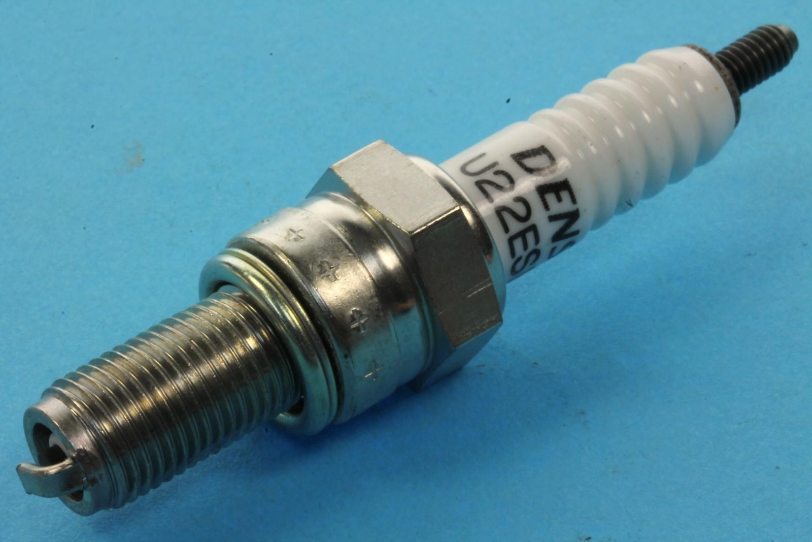 Suzuki SPARK PLUG U22E 09482-00515 OEM NEW