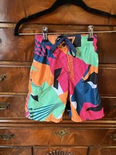 Kanu Boys mesh lined bright geometric pattern swim trunks Size 5/6 EUC