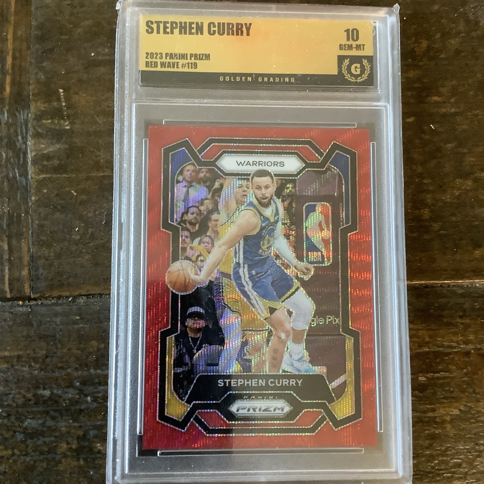 2023-24 PANINI PRIZM STEPHEN CURRY #119 RED WAVE GOLDEN GRADED 10 GEM MINT