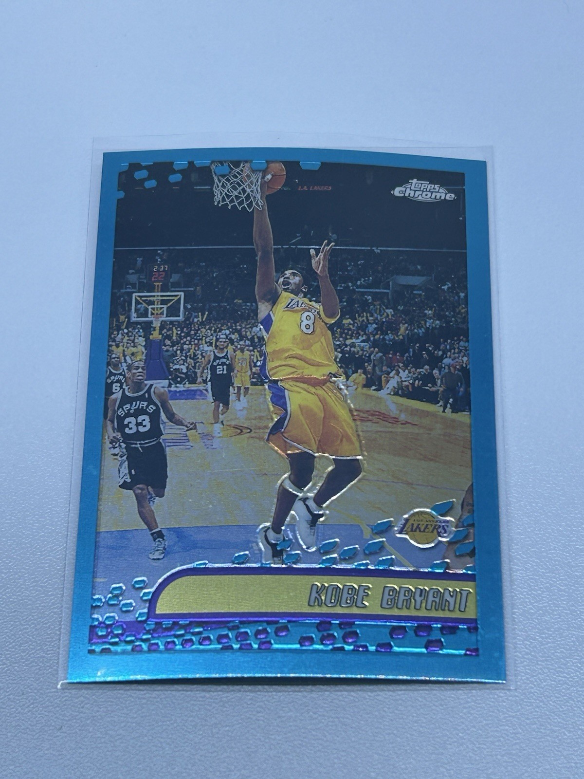 Topps Chrome 2001-02 Kobe Bryant #50 Los Angeles Lakers NBA Blue Base Set Card
