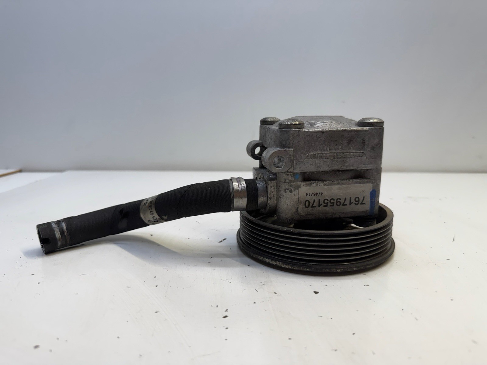 14-19 Maserati Ghibli 13-19 Quattroporte Power Steering Pump 7617955170 OEM