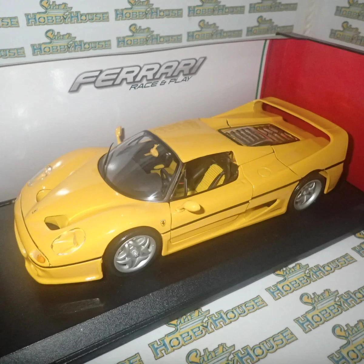 Preços baixos em AUTOart Ferrari Veículos de brinquedo e de metal