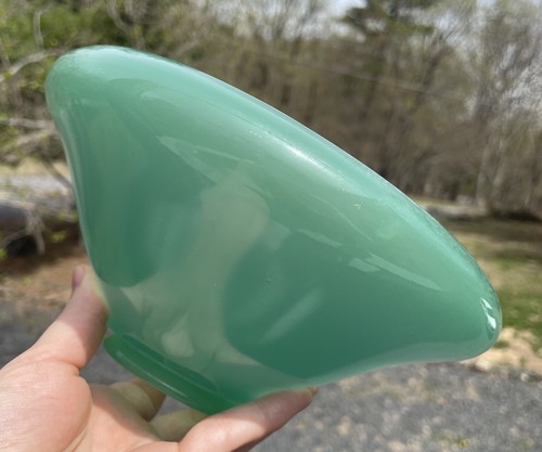 Vintage Fenton Jadeite Green Art Glass Console Display Bowl 20th C. Retro - Picture 8 of 13