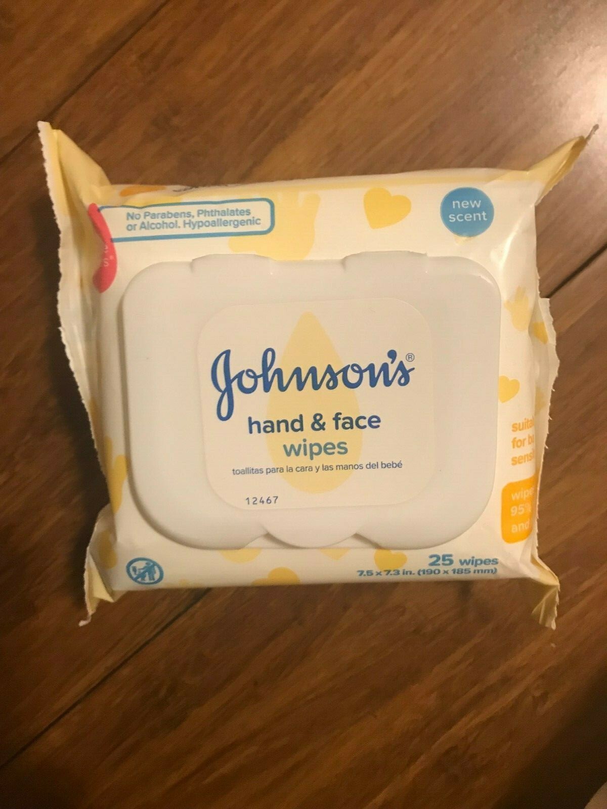 johnson's hand and face wipes antibacterial