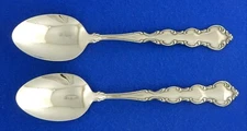 Set of Two 2 Oneida Mozart Teaspoons 6" Deluxe Stainless Flatware Silverware