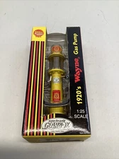 1/25 Gearbox 6" Shell Premium Gasoline 1920s Wayne Gas Pump Replica 07260