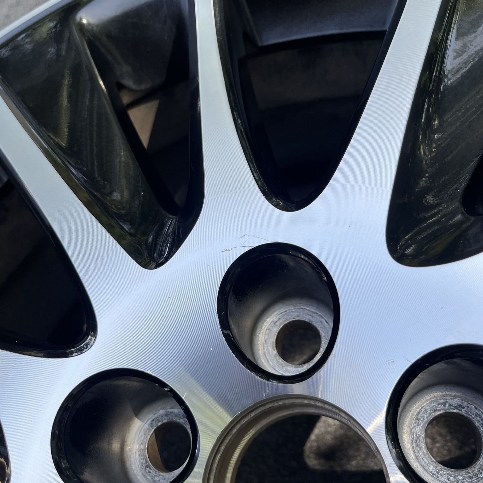 SINGLE 19 INCH WHEEL TOYOTA HIGHLANDER 2017-2019 OEM BLACK  