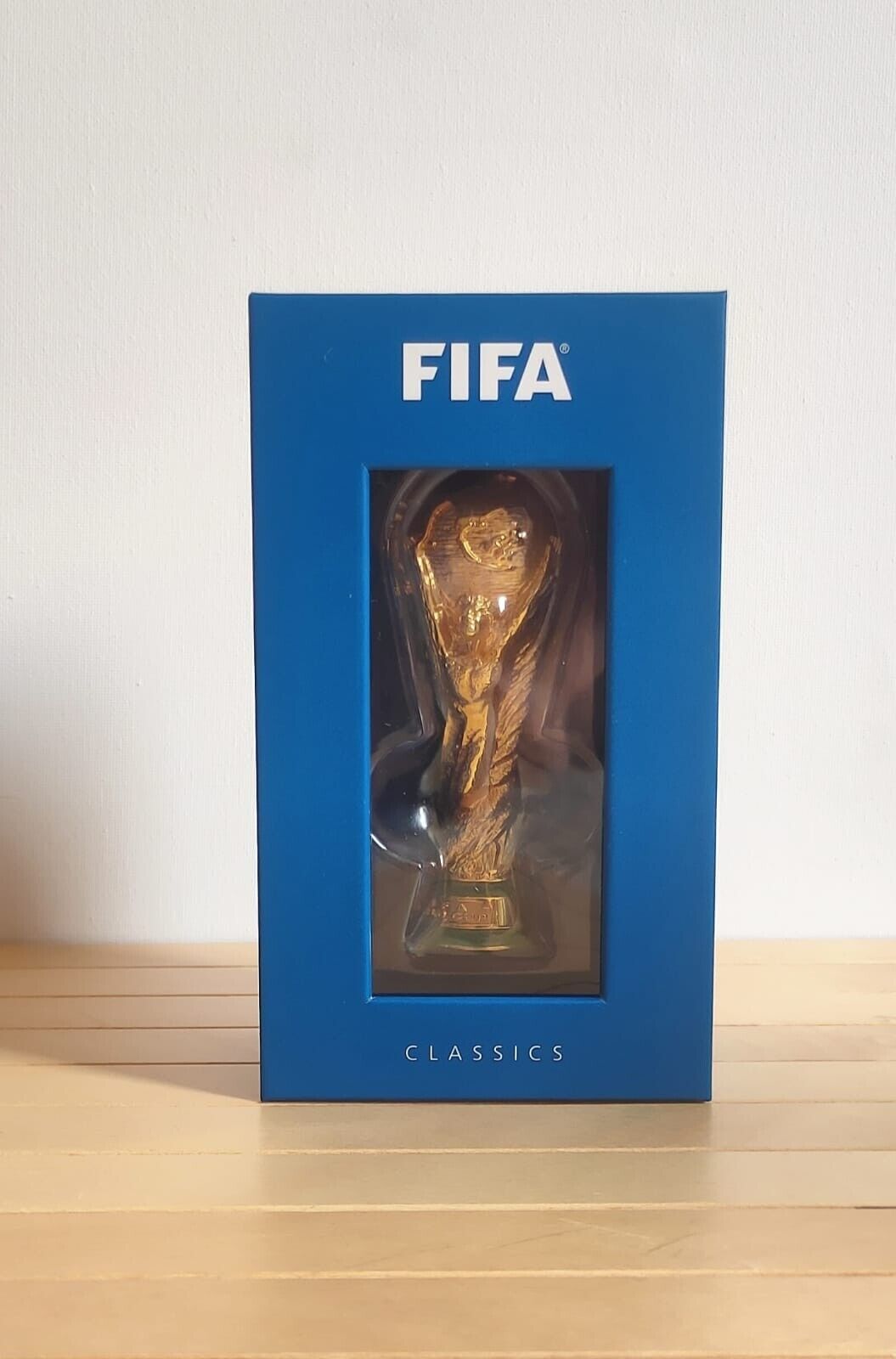 1000. THE FIFA CLASSICS WORLD CUP TROPHY. 45mm High. Official Licensed  Miniature Replica Trophy.