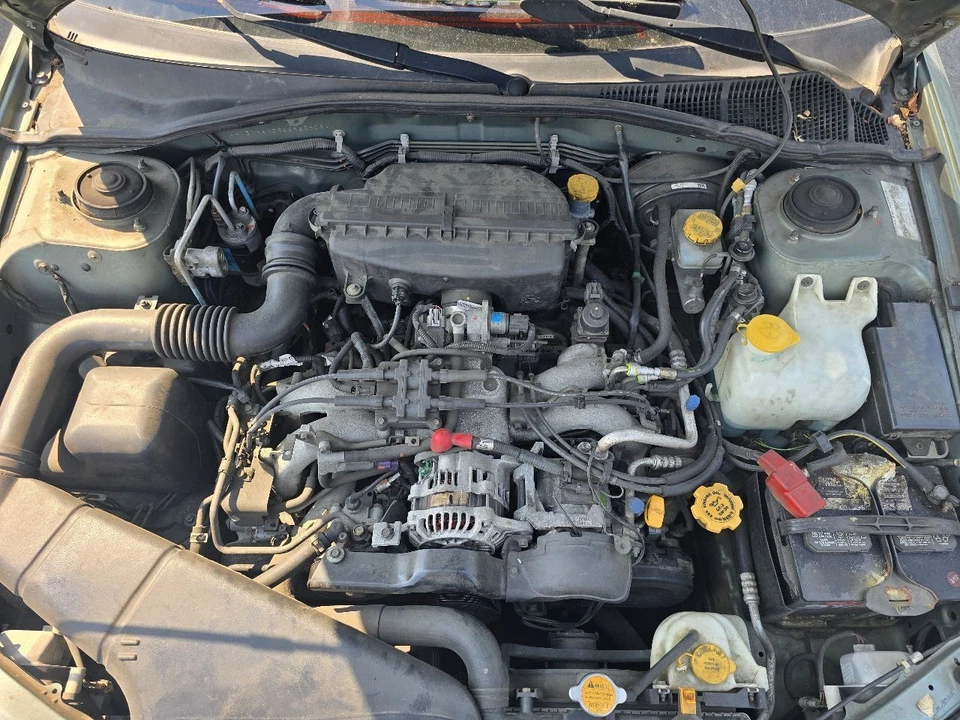 LEGACY 2004 Front Door Trim Panel 30963899 — 第 3/4 张图片