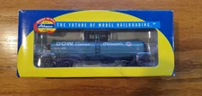 Athearn 72915 HO Scale Dow of Canada Chemical Tank Car #84007 w Free ship!