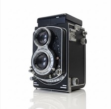 Vintage Minoltacord TLR 120 Film Camera by Chiyoda Kogaku