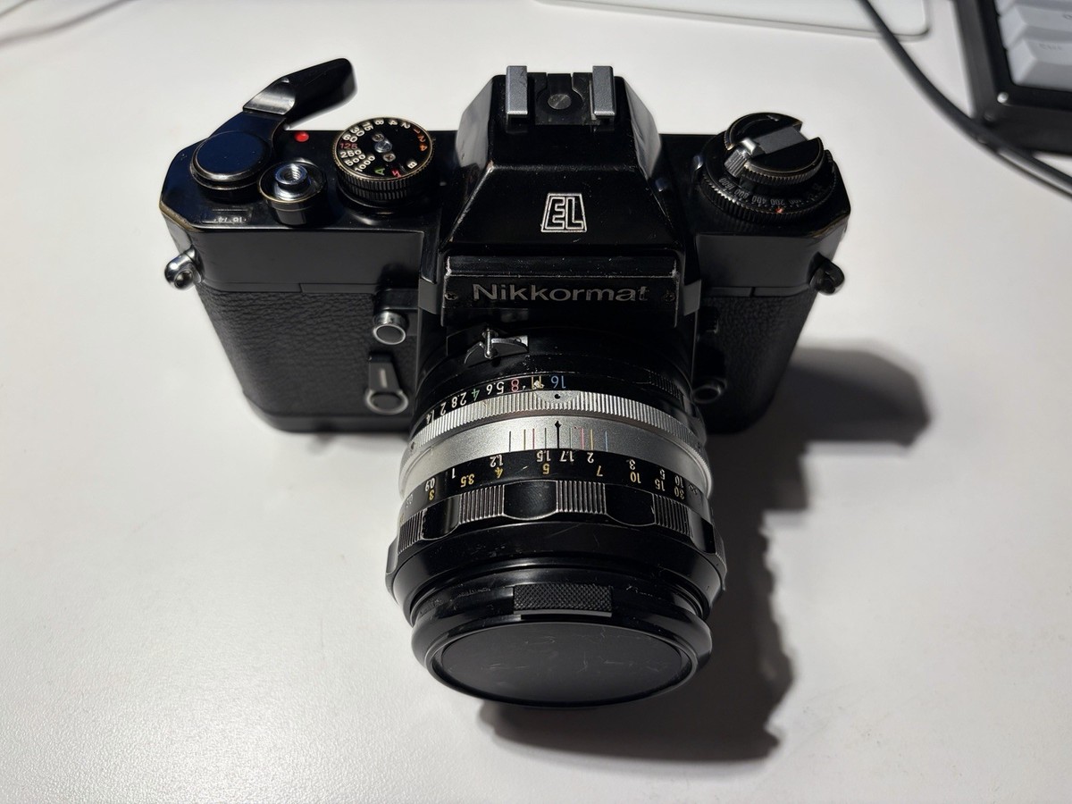Nikomat EL NIKKOR-S・C Auto 50mm F1.4 Nikon Black Nikkormat EL with Nikkor-S.C. Auto 50mm f1.4 Lens READ
