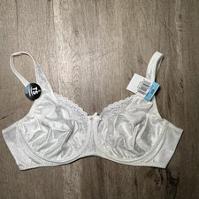 Playtex Full Coverage Balconette Bra Size 40C White Lace Underwire Adjustable