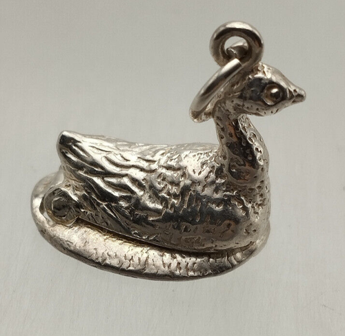 Selten Sterling Silber Vintage Charm Anhänger Gans legt goldenes Ei Öffnung - Bild 3 von 24