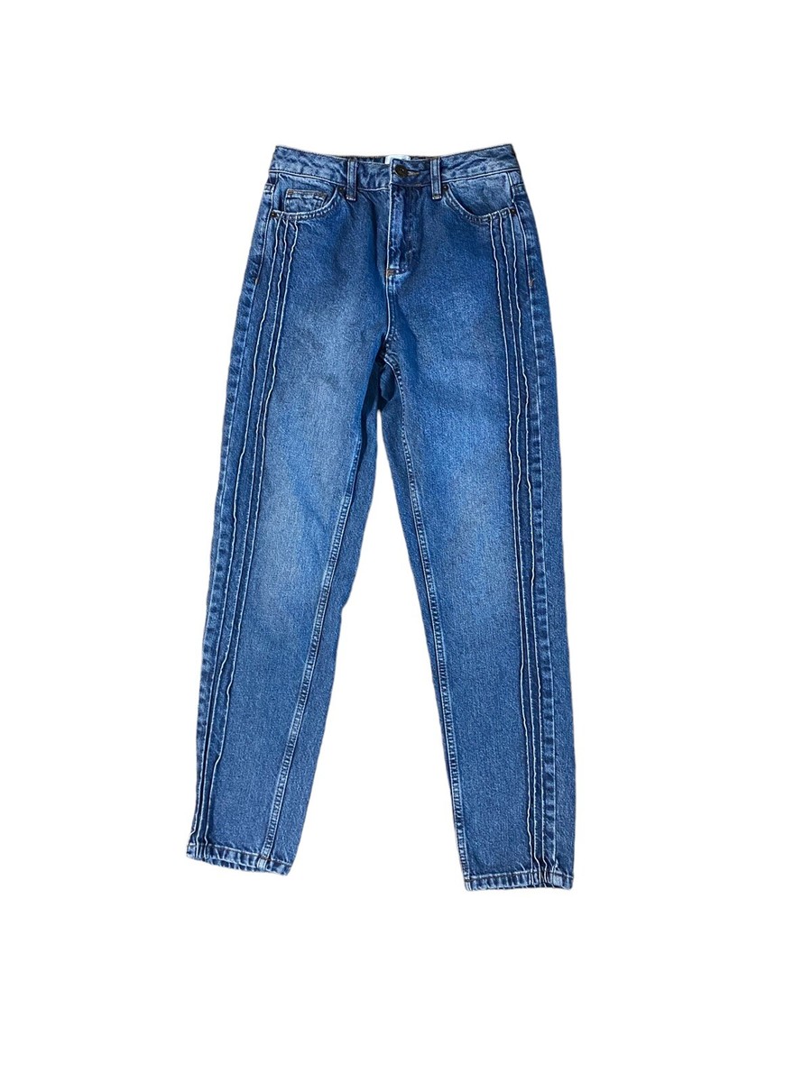 BDG Urban Outfitters High Rise Mom Jeans Size 26x32 Straight Leg Indie  Hipster