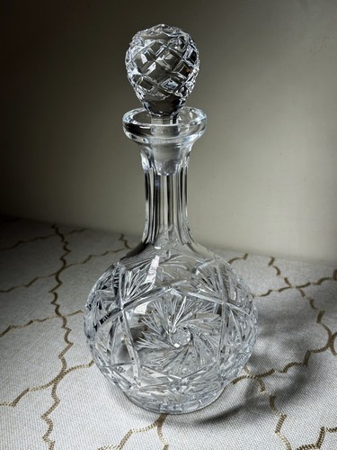 Beautiful Vintage Crystal Bohemian Czechoslovakia Starlet Ship Decanter 24% PBO - 第 1/9 張圖片