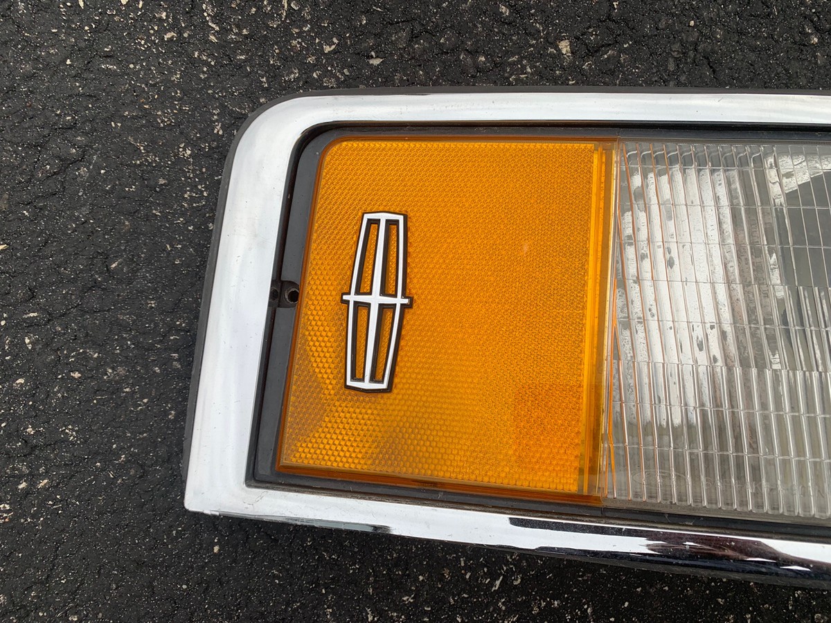 1990 91 92 93 1994 Lincoln Town Car Passenger Turn Signal