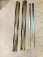 Accuride 322 26" Full Extension Slide w/ 7/8" Overtravel 100 Lb Load with Tabs