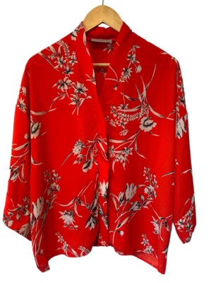 Dress Forum Red Kimono Sleeve Floral Boxy Top Small