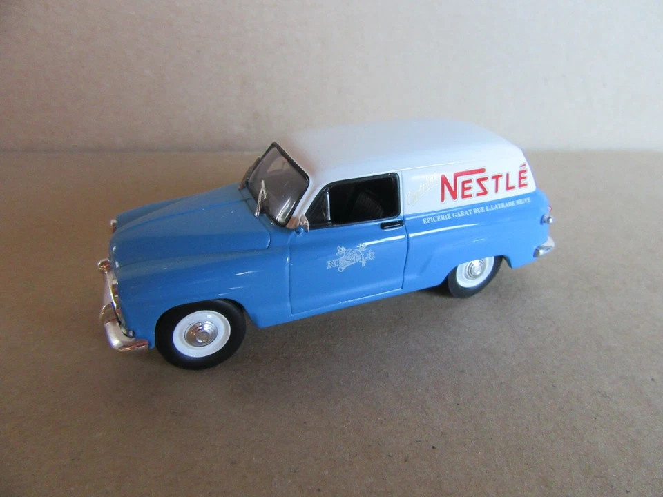 232I IXO Altaya Simca Aronde Messagère Nestlé 1954 Tôlé 1:43 - Photo 4/4