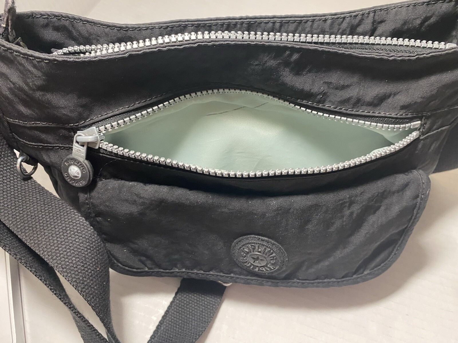 Kipling Black Medium Polyamide Syro Crossbody Tra… - image 4