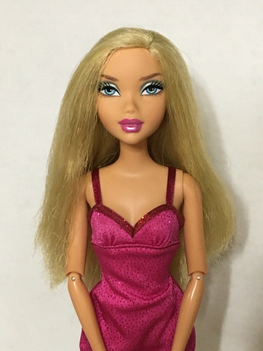 Barbie My Scene Ultra Glam Kennedy Special Edition Vanity Doll