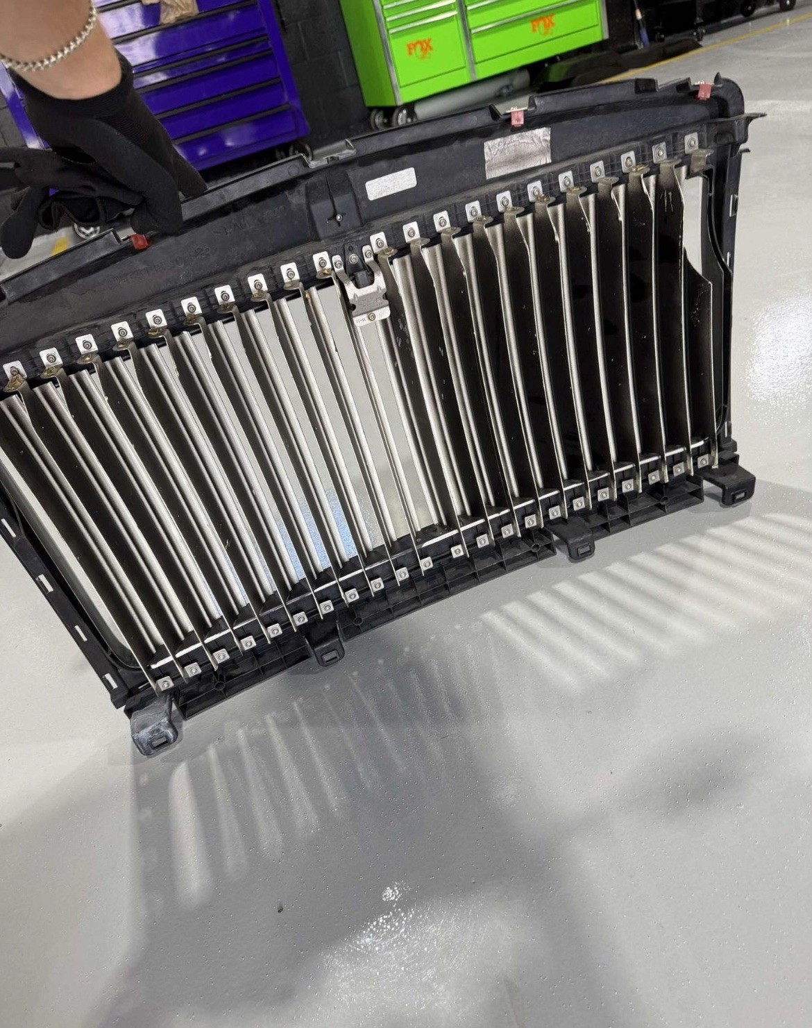 2020 Rolls Royce Cullinan Grille White OEM .