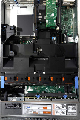 DELL PowerEdge R730 2xXeon E5-2623 v3 3.0GHz 32GB DDR4 PERC H730mini+IDSDM 16SFF