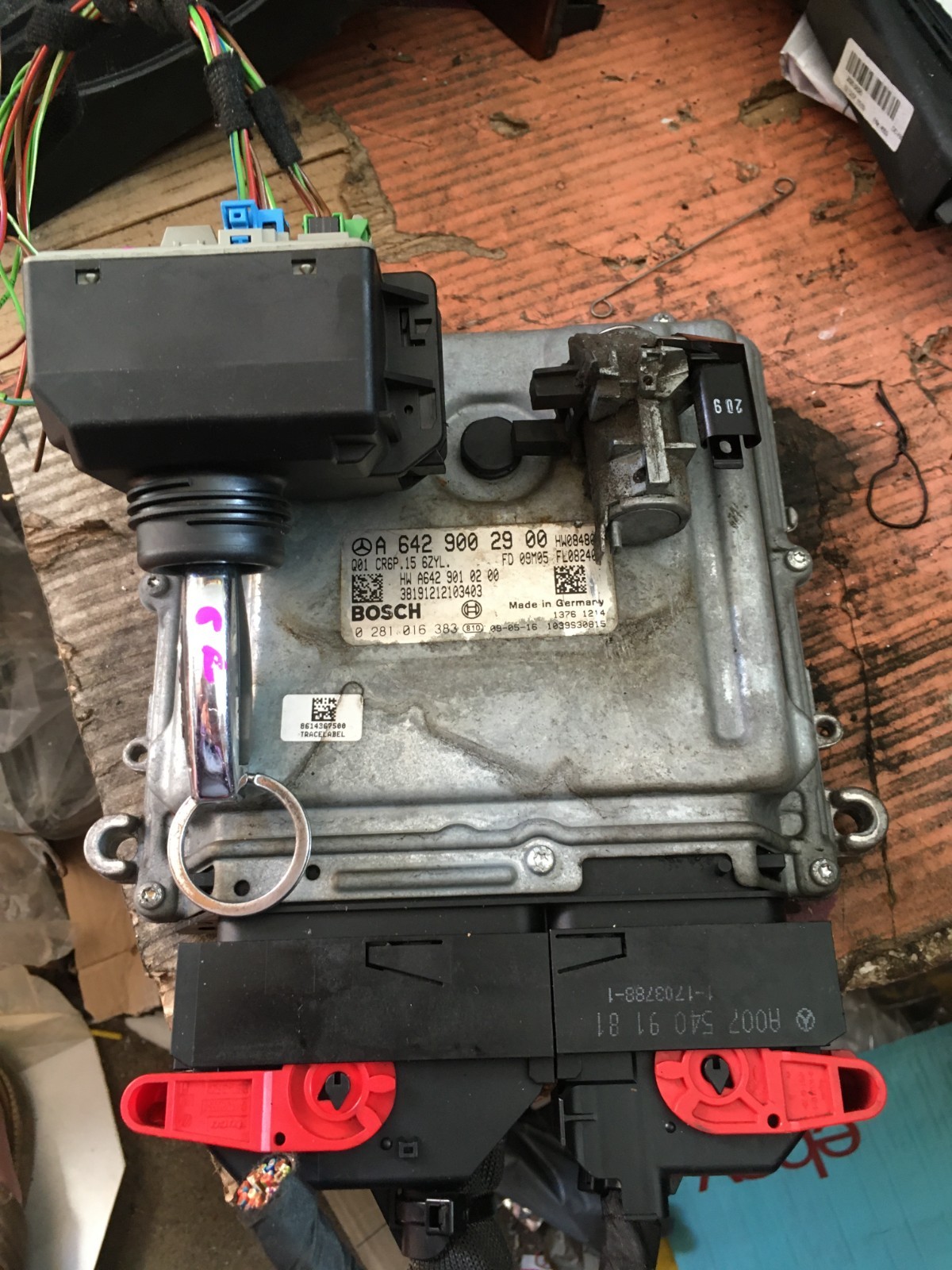 Picture 1 of 6
