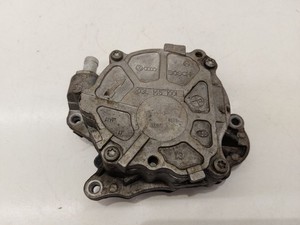 Volkswagen Caddy 2006 Diesel 77kW Vakuumpumpe 03L145100F