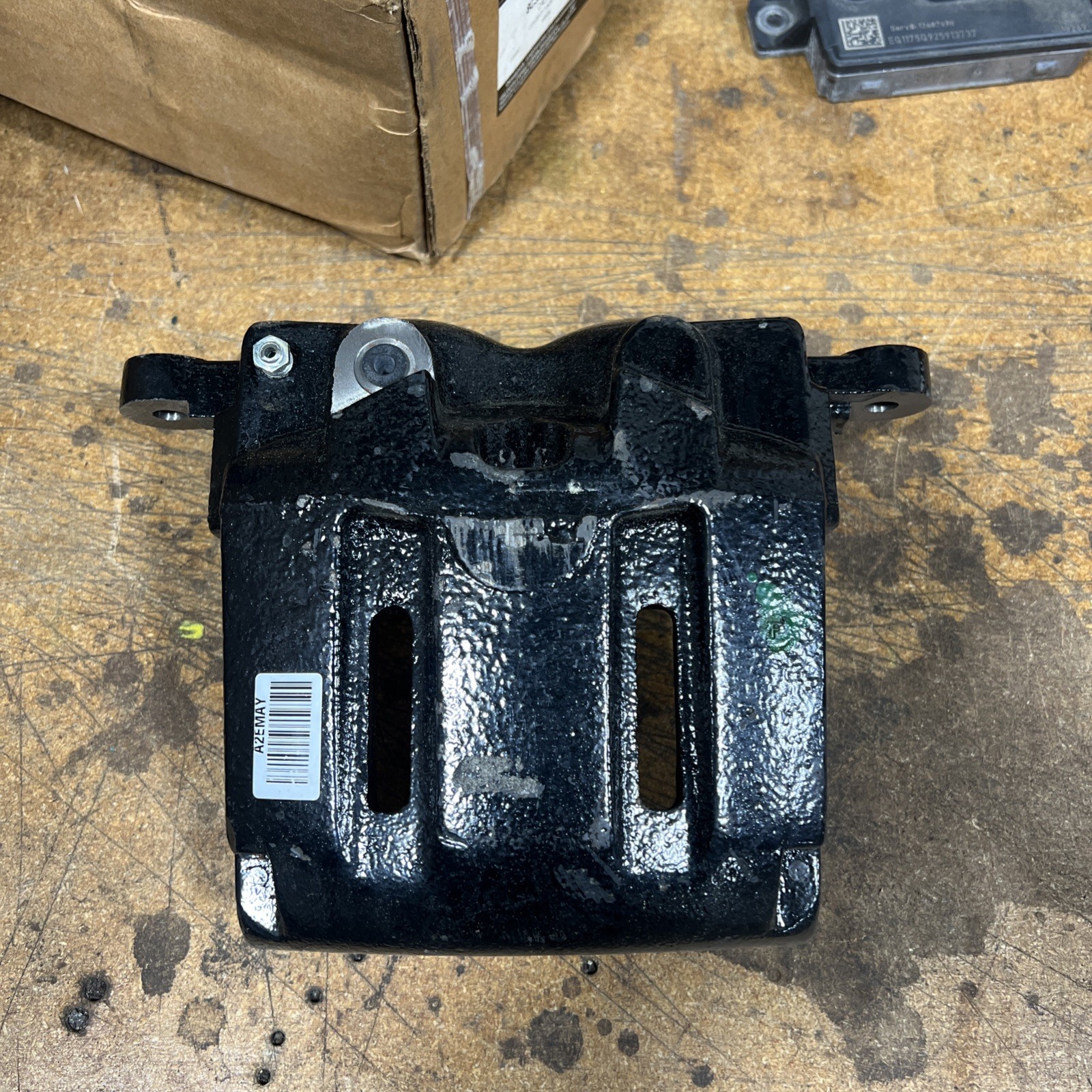 2005-10 F250 F350 Disc Brake Caliper for AC3Z2B121A 8C3Z2B121A  144296