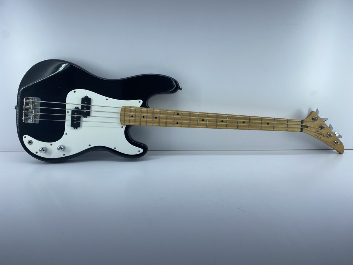 Vintage Stinger Bass Guitar by C F. Martin & Co 1980s (WMP019034)