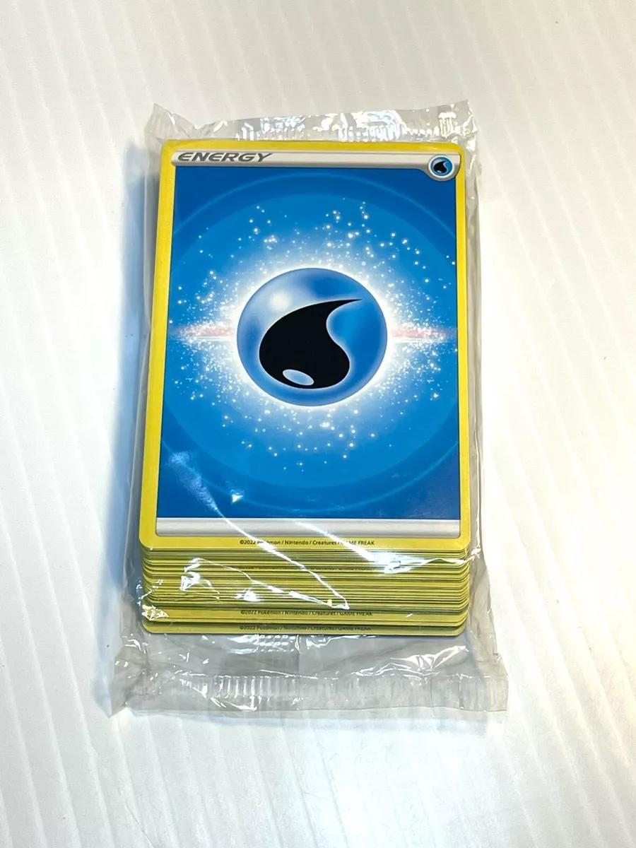 A Pokemon 45 Basic Energy Cards Collection - 5 Pieces per Variety Energy  Cards + 50 Arkero-G® Standard Soft Sleeves (Card Sleeves): : Toys