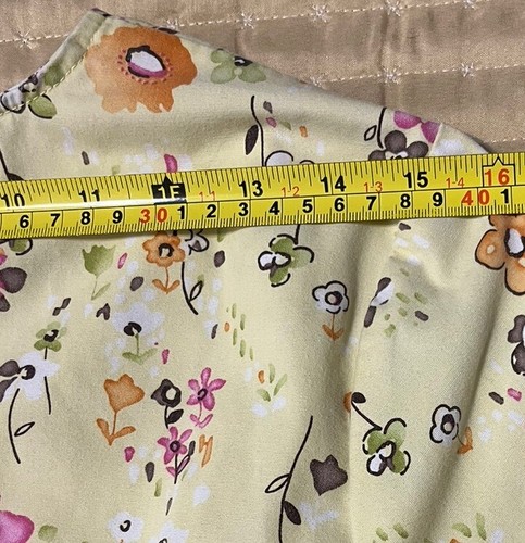 SB Scrub Top Women Small Yellow Flowers Pullover Elastic Waist V Neck - Picture 7 of 12