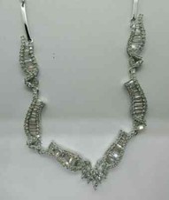 18K Gold Diamond Necklace Diamond 6.00 Carats F-VS2  15.80 Grams Value 28,500