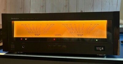 RARE VINTAGE SET - TECHNICS SE-A70 Stereo Power Amplifier & SU-A80