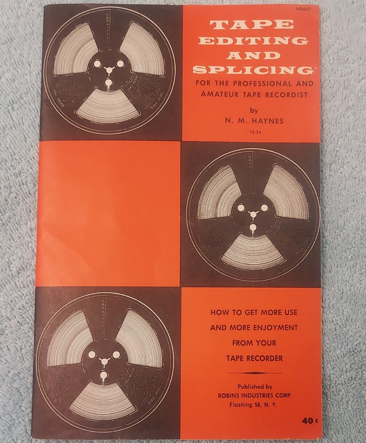 Tape Editing and Splicing Vintage booklet Tape Recorder Robins Industries 23 pg.