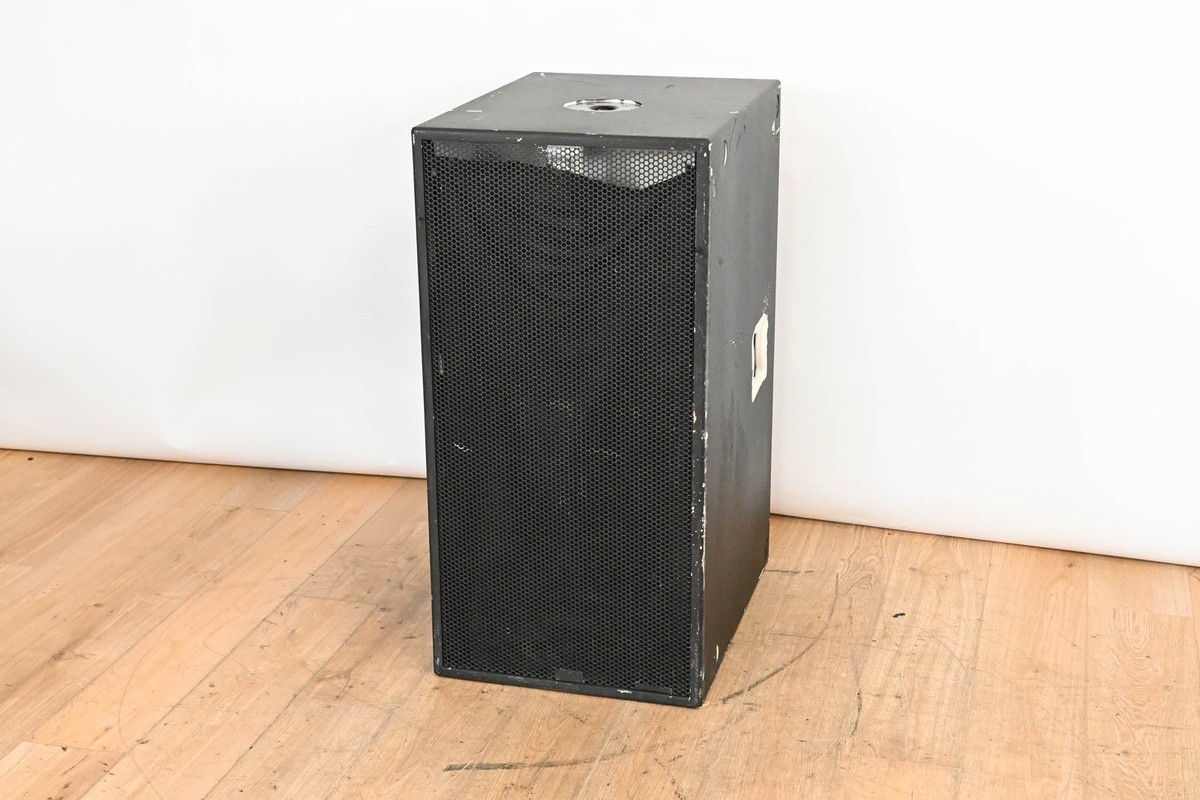 【今月限定値下】【新品未開封】No Mic,No Speakers #005 Electro-Voice (EV) QRx-118S 18